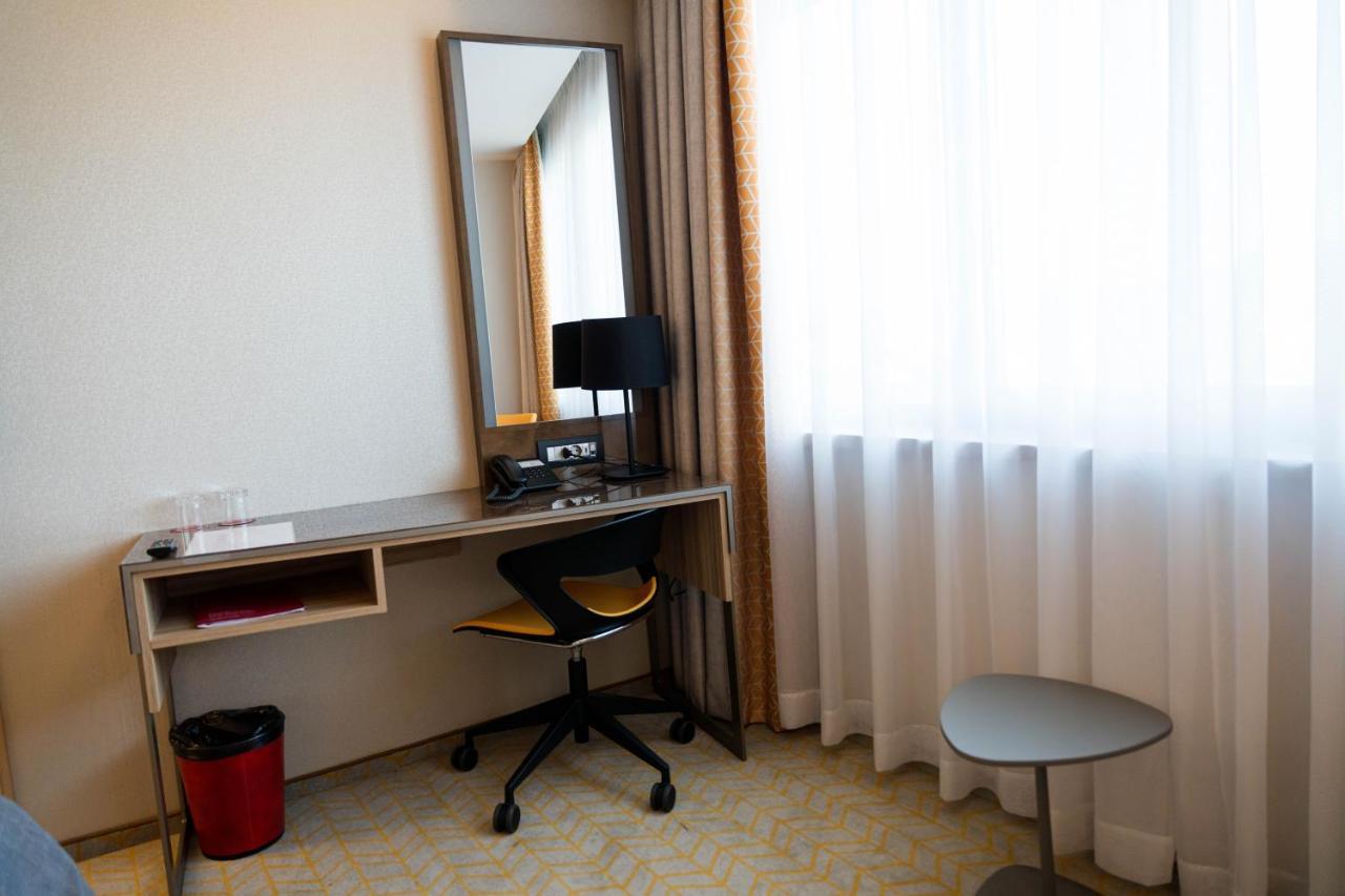 מלון Ramada By Wyndham Râmnicu Vâlcea מראה חיצוני תמונה